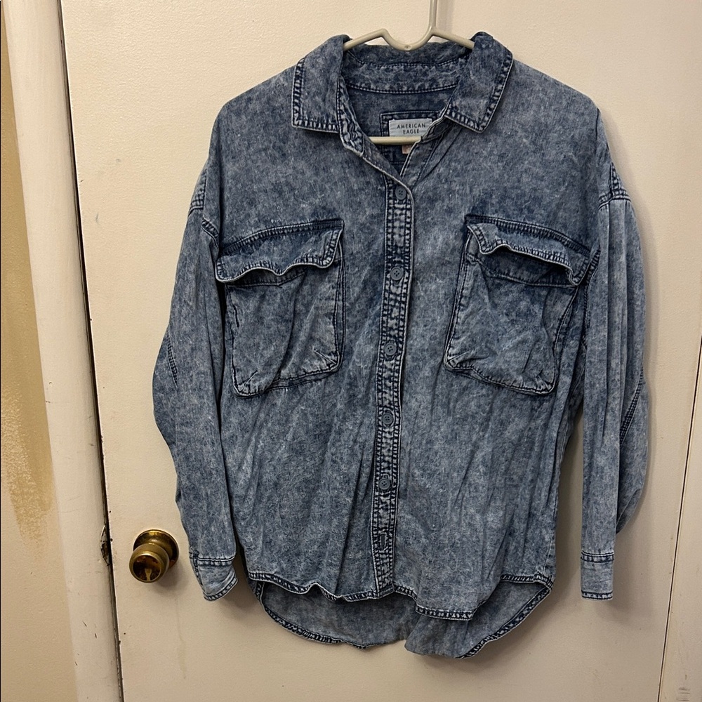 American Eagle Denim Button-Up Shirt Medium